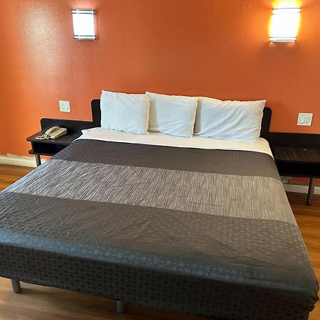 Beachside Inn Anaheim Dış mekan fotoğraf